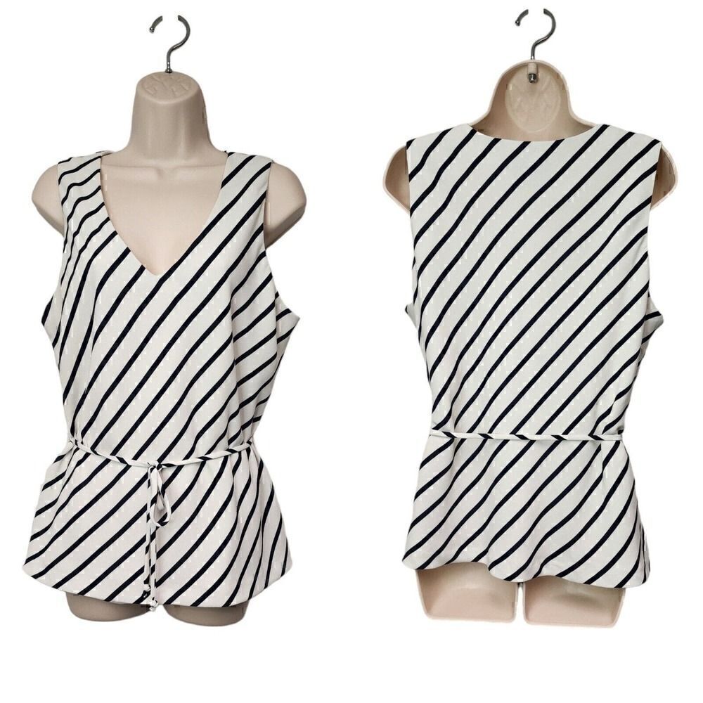 Chapter One V-Neck Sleeveless Striped Blouse Top Size XL Color White/Blue